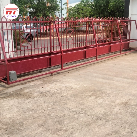 CỬA CỔNG ĐÓNG MỞ TỰ ĐỘNG - BÌNH PHƯỚC