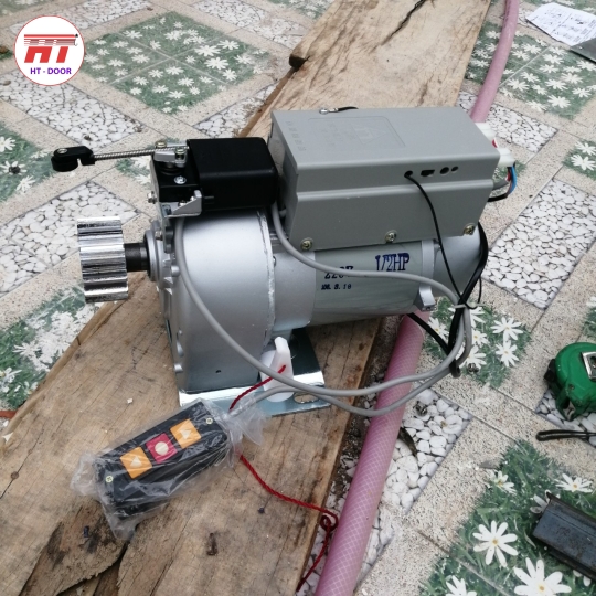 MOTOR CỬA CỔNG  ĐÀI LOAN BÙ NHO